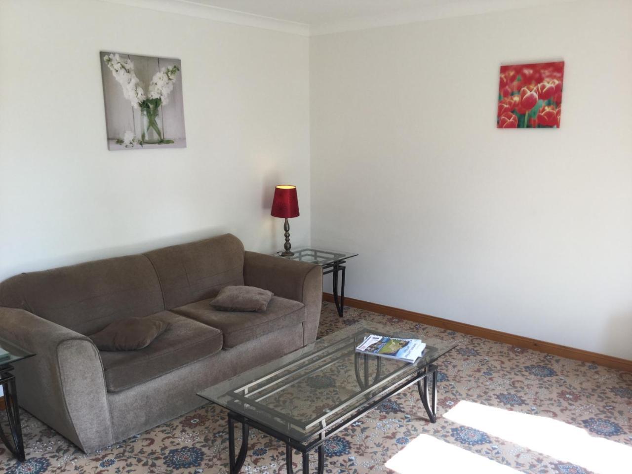 Two-Bedroom Apartment - Golf View Free Parking Inverness Luaran gambar